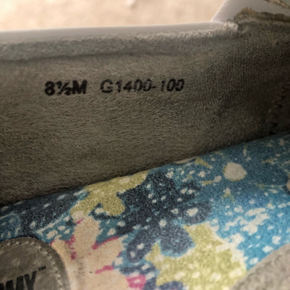 Grey’s Anatomy SoftWalk Clogs - Picture 7 of 7